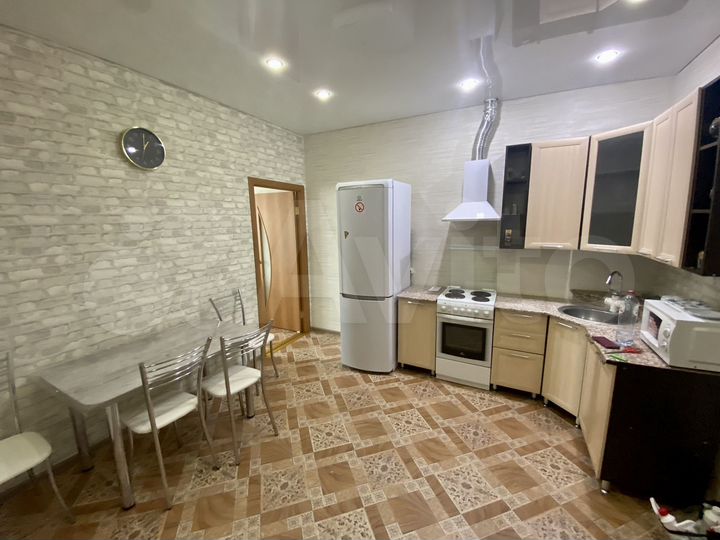 2-к. квартира, 51 м², 2/17 эт.