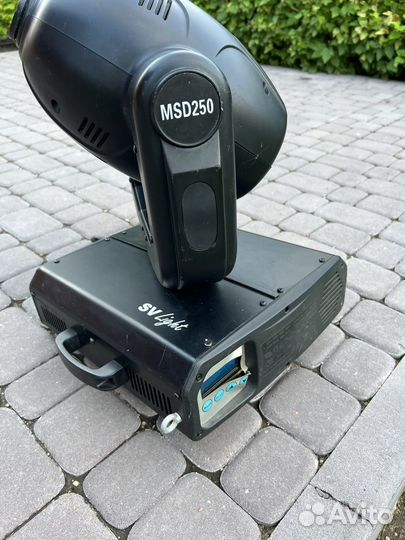 Вращающаяся световая голова SVLight SA003N