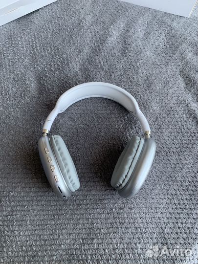 Беспроводные наушники apple