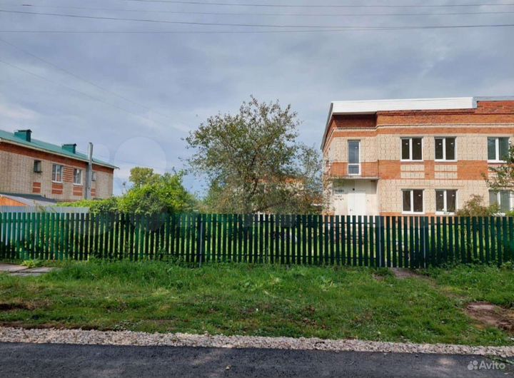 Дом 96 м² на участке 8 сот.