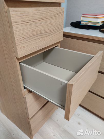 Комод IKEA malm с зеркалом