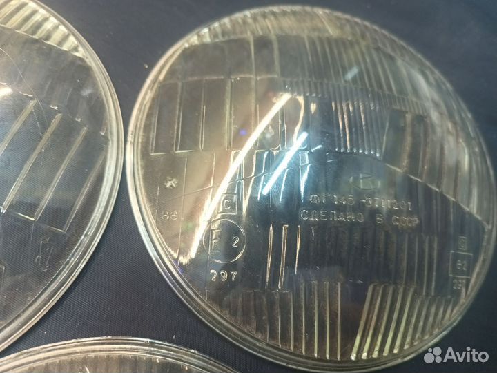 Стёкла фар на ваз