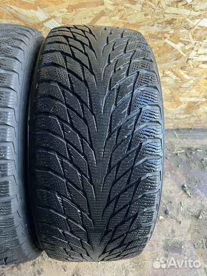 Nokian Tyres Hakkapeliitta R2 245/45 R18 100R