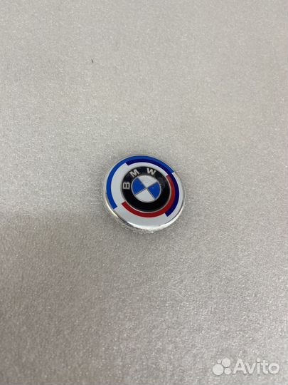 Значок эмблема на руль BMW