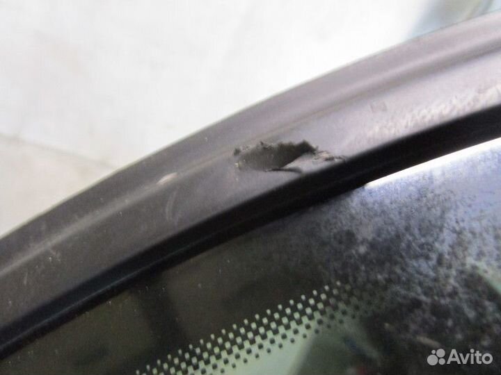 Стекло кузовное глухое правое Audi Q3 (8U) 2012-20