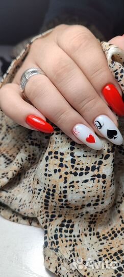 Маникюр педикюр