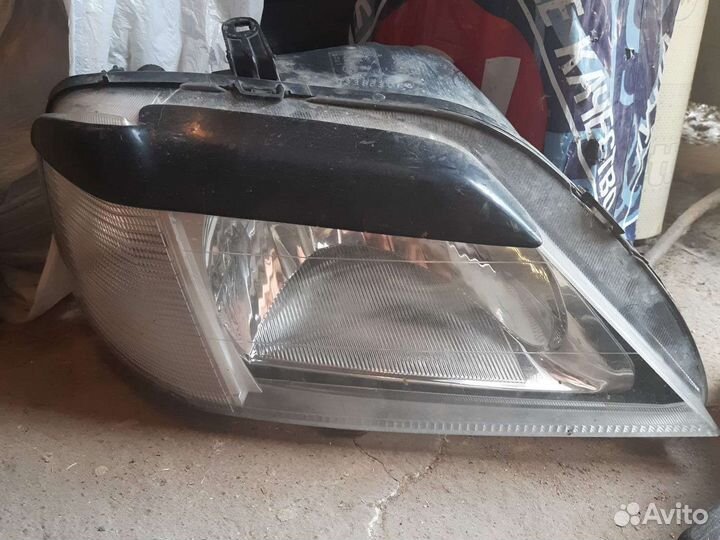 Фара renault logan 1 правая