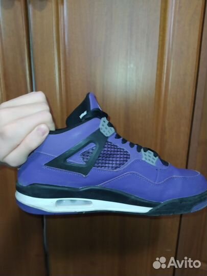 Nike air jordan 4 фиолетовые