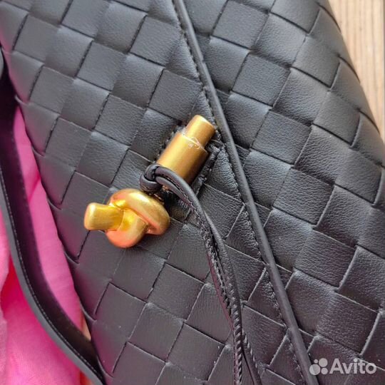 Сумка клатч Bottega Veneta in Black Gold