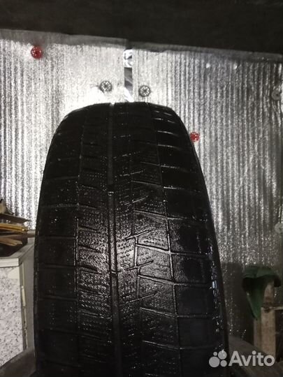 Bridgestone Blizzak Ice 185/65 R15 19B