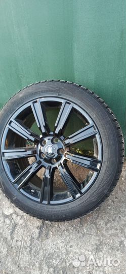 Диски 9.5Jx21EH2+49 с Nokian R3 SUV 275/45/21