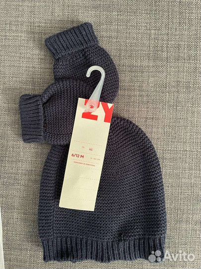 Комплект шапка и варежки