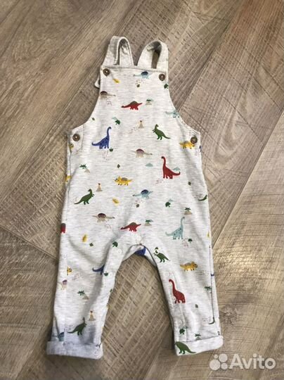 Комбинезон на малыша 12-18 месяцев