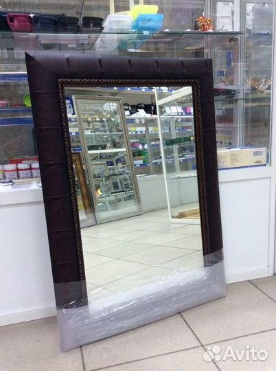 Зеркало в раме 550*750