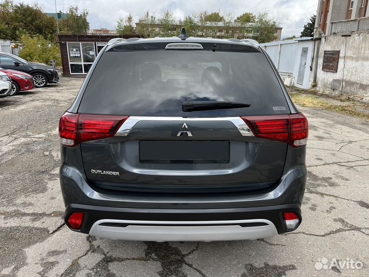 Mitsubishi Outlander 2.0 CVT, 2020, 50 860 км