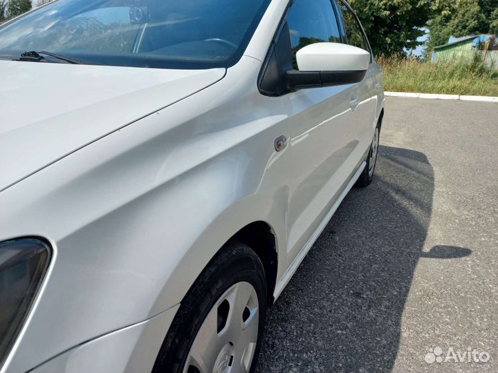 Volkswagen Polo 1.6 МТ, 2011, 281 000 км