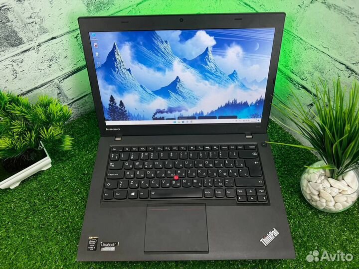 Как новый ноутбук Lenovo i5/SSD/8GB озу/Full HD
