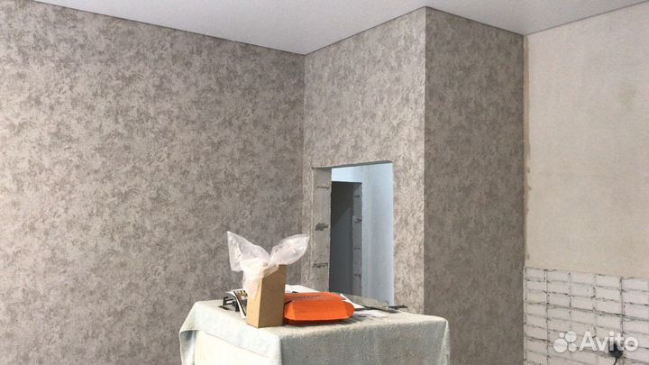 Поклейка обоев