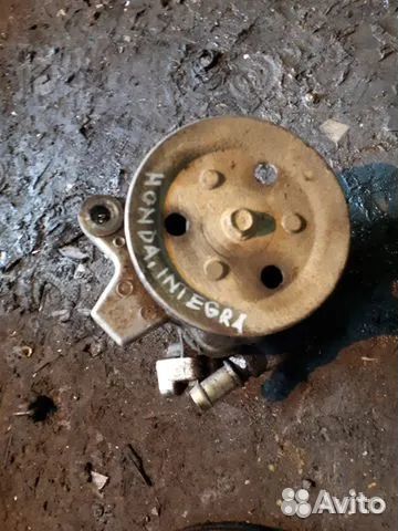 Насос гур honda integra 2 1990