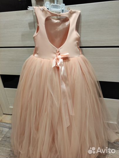 Нарядное платье