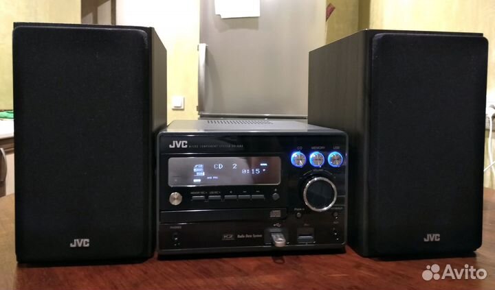 JVC UX-DM8 USB/AUX/iPhone/CD/mp3/WAV/FM радио