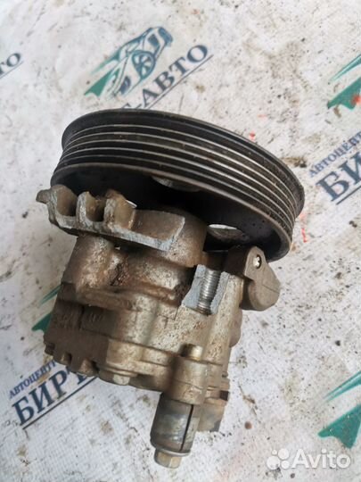 Насос Гур на запчасти Renault Logan II