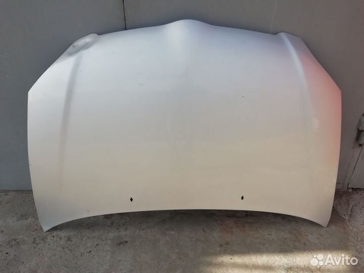 Капот Toyota Runx Allex NZE 121 2004-2006 год