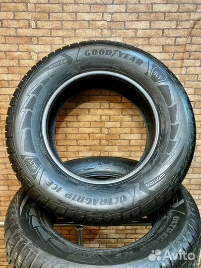 Goodyear UltraGrip Ice SUV 285/60 R18