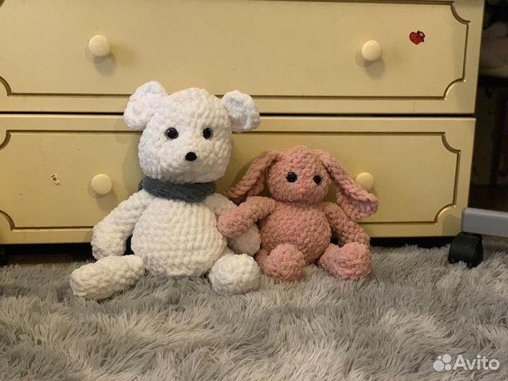 Плюшевый мишка вязаный