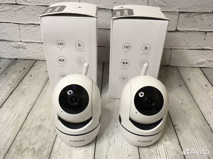 Камера видеонаблюдения для дома - Smart Life