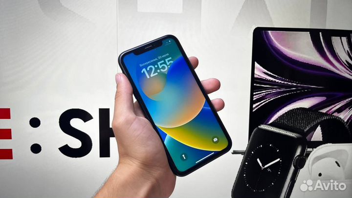 iPhone Xr, 64 ГБ