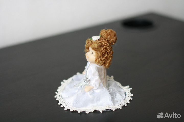 Кукла фарфоровая коллекционирование