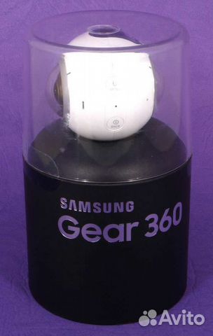 Панорамная камера Samsung Gear 360