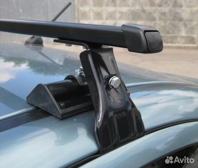 Багажник на гладкую крышу универсальный