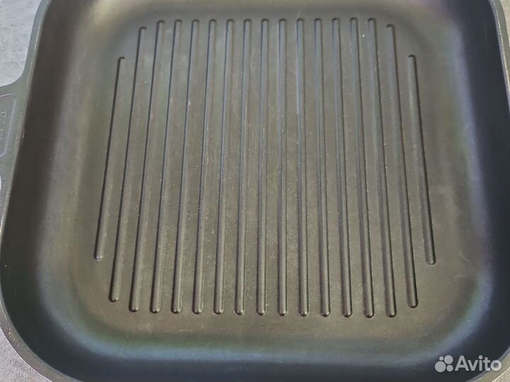 Чугунная сковорода гриль Gastrolux 28 диаметр