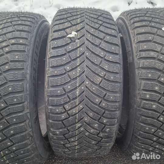 Michelin X-Ice North 4 SUV 245/50 R19 105T