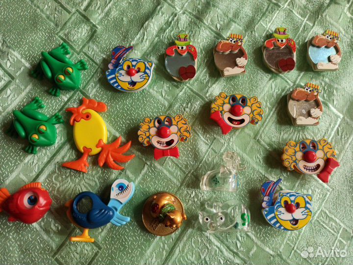 Киндеры разные, Прыг-скокеры, прилипалы, фишки