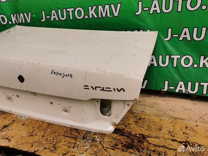 Крышка багажника Mitsubishi Carisma