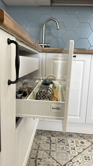 3-к. квартира, 81 м², 14/18 эт.