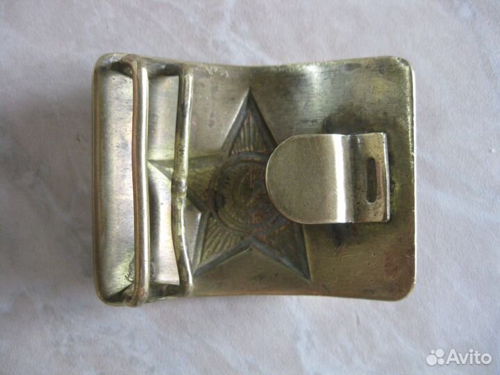 Армейская пряжка