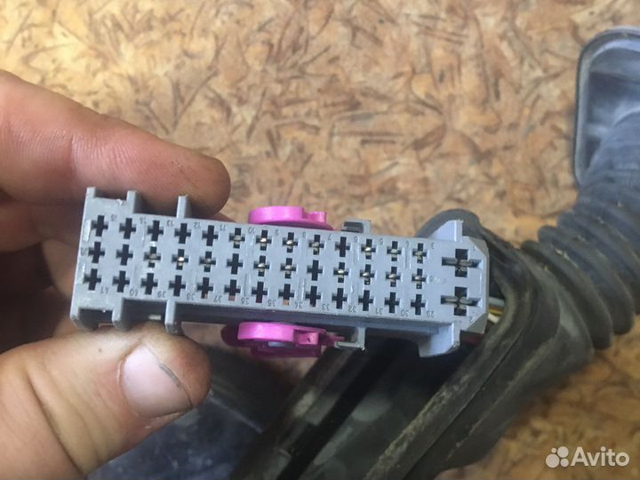 Проводка двери передней правой Opel Astra J