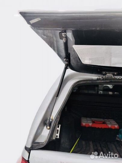 Газовые упоры 365 мм кунга Mitsubishi L200