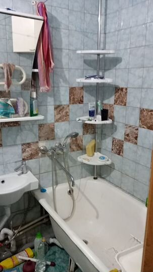 2-к. квартира, 42 м², 1/5 эт.