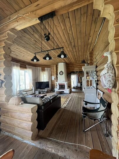 Дом 146 м² на участке 7 сот.