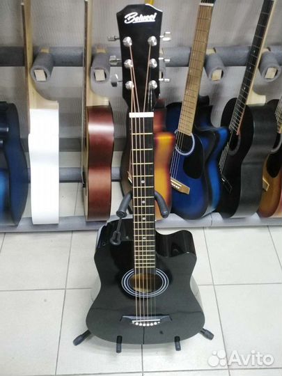 Акустическая гитара Belucci