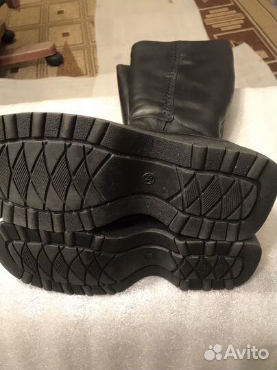 Сапоги женские зимние 38 размера новые