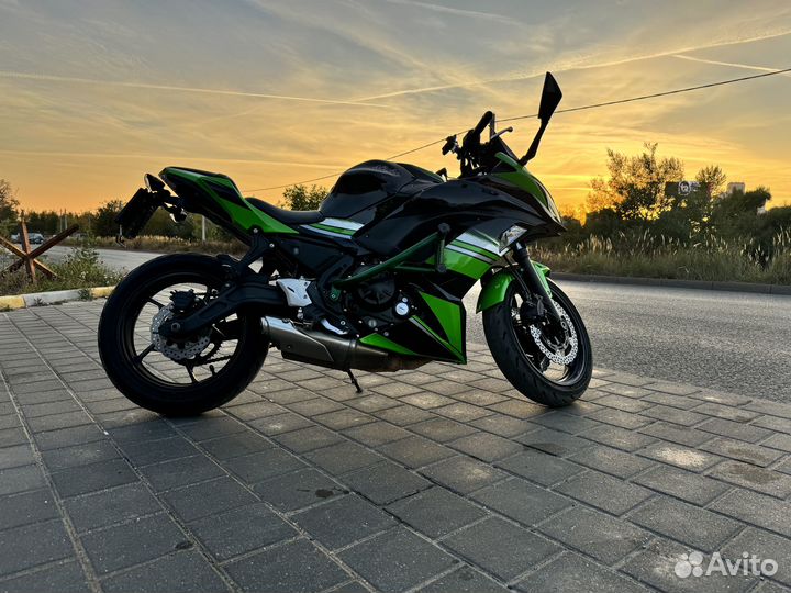 Kawasaki Ninja 650(ABS)