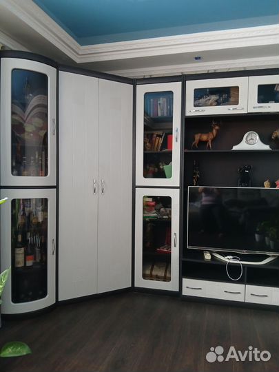 Стенка в гостиную бу