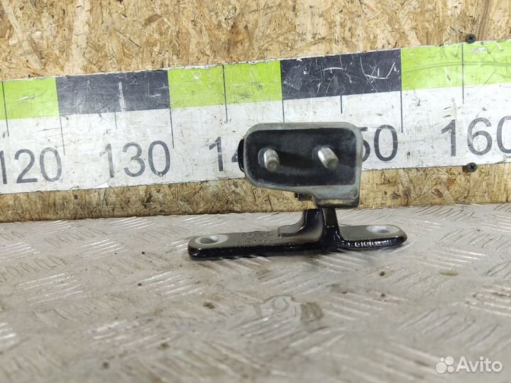 Петля багажника правая Land rover Range rover sport 2005-2012