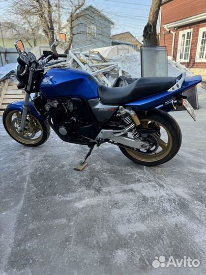 Honda cb 400 Vtec3